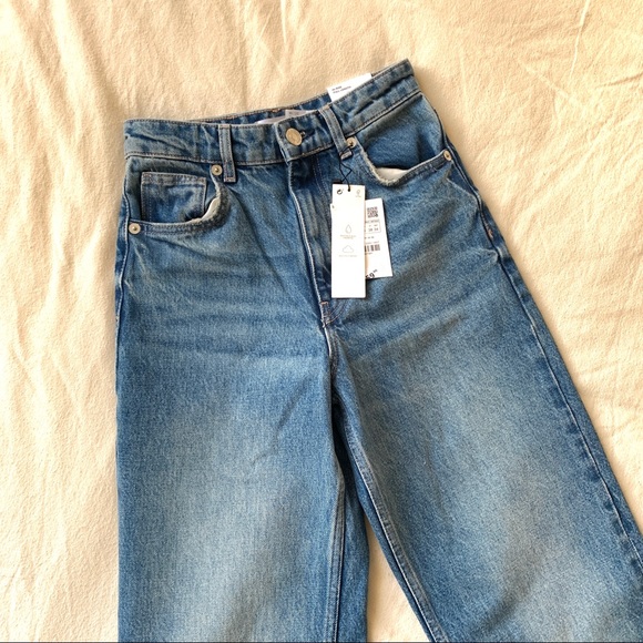 Zara High Waist Wide Leg Jeans - Picture 5 of 11